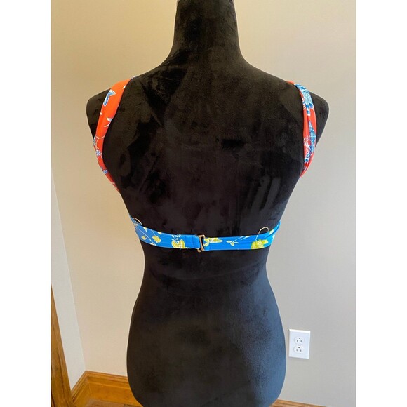 Lands End Size 8 Swimsuit Bikini Halter  Top for Beach Pool Cruise Vacation - Picture 4 of 5